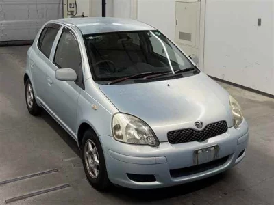 Toyota VITZ  с аукциона в Японии