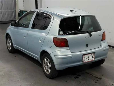 Toyota VITZ  с аукциона в Японии