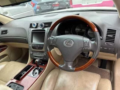 Lexus GS  с аукциона в Японии
