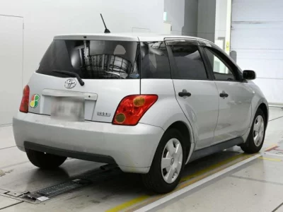 Toyota IST