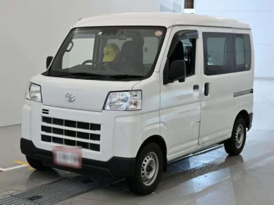 Toyota PIXIS VAN  с аукциона в Японии