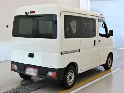 Toyota PIXIS VAN  с аукциона в Японии