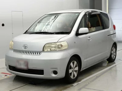 Toyota PORTE  с аукциона в Японии