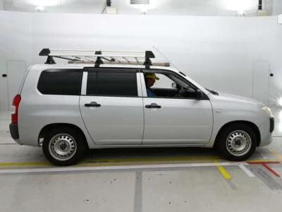 Toyota Succeed