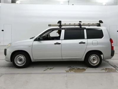 Toyota Succeed