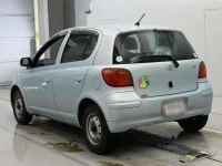 Toyota VITZ лот № 10332 оценка 3.5  с аукциона в Японии 5