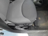 Toyota VITZ лот № 10332 оценка 3.5  с аукциона в Японии 9