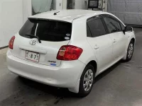 Toyota AURIS лот № 70235 оценка 3.5  с аукциона в Японии 4