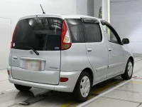 Toyota FUNCARGO лот № 10337 оценка 4  с аукциона в Японии 1