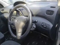 Toyota FUNCARGO лот № 10337 оценка 4  с аукциона в Японии 8