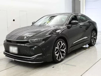 Toyota Crown Crossover