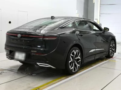 Toyota CROWN CROSSOVER