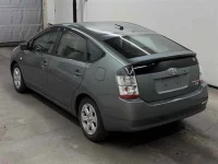 Toyota Prius лот № 85254 оценка 3  с аукциона в Японии 1