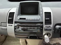 Toyota Prius лот № 85254 оценка 3  с аукциона в Японии 5