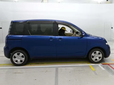 Toyota SIENTA  с аукциона в Японии