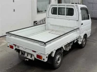 Nissan CLIPPER TRUCK лот № 80120 оценка X  с аукциона в Японии 4