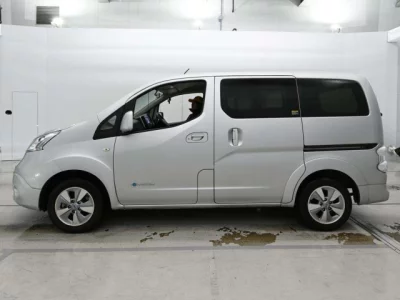 Nissan NV200  с аукциона в Японии