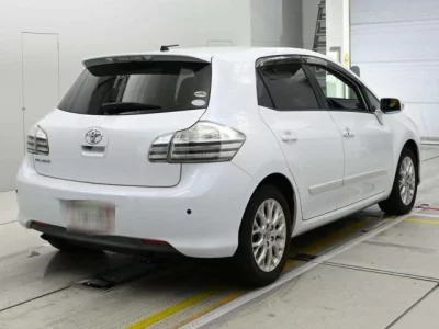 Toyota Blade