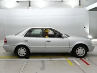 Toyota COROLLA лот № 10385 оценка 3.5  с аукциона в Японии 2