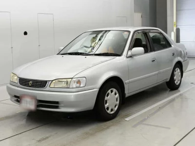 Toyota COROLLA  с аукциона в Японии