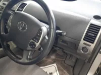 Toyota Prius лот № 30835 оценка 3.5  с аукциона в Японии 8