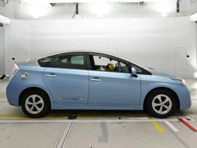 Toyota PRIUS PHV
