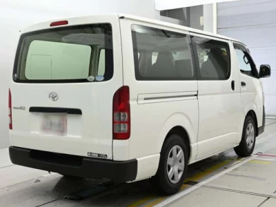 Toyota RegiusAce