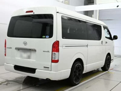 Toyota RegiusAce