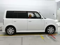 Toyota BB лот № 90733 оценка 3.5  с аукциона в Японии 2