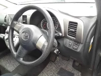 Toyota WISH лот № 90727 оценка 3  с аукциона в Японии 8
