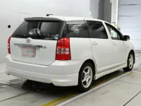 Toyota WISH лот № 10421 оценка R  с аукциона в Японии 1
