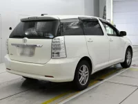 Toyota WISH лот № 10428 оценка RA  с аукциона в Японии 1