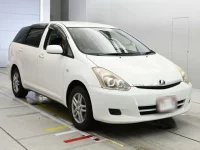 Toyota WISH лот № 10428 оценка RA  с аукциона в Японии 4