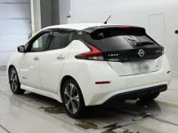 Nissan LEAF лот № 30859 оценка 3.5  с аукциона в Японии 5