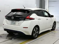 Nissan LEAF лот № 30859 оценка 3.5  с аукциона в Японии 1