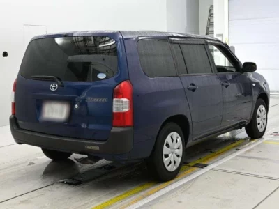 Toyota Succeed