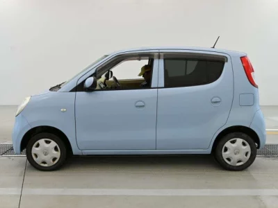 Nissan MOCO  с аукциона в Японии