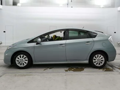 Toyota PRIUS PHV