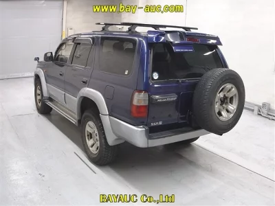 Toyota HILUX SURF  с аукциона в Японии