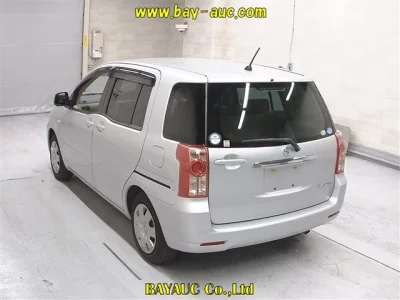 Toyota RAUM