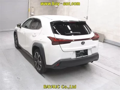 Lexus UX