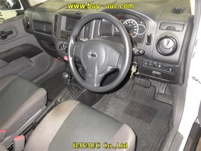 Nissan AD