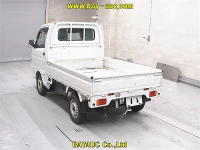Nissan NT100 Clipper