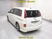 Toyota ISIS лот № 60037 оценка R  с аукциона в Японии 1