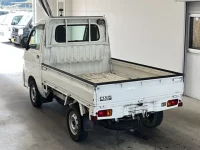 Toyota PIXIS TRUCK лот № 1051 оценка 3.5  с аукциона в Японии 4