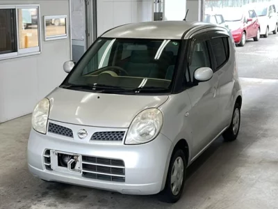 Nissan MOCO  с аукциона в Японии