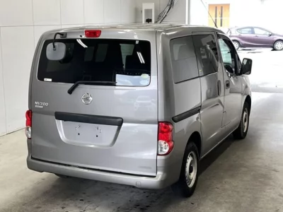 Nissan NV200