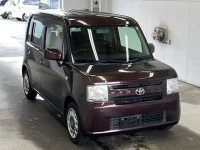 Toyota PIXIS SPACE лот № 3601 оценка R  с аукциона в Японии 3