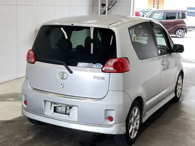 Toyota PORTE  с аукциона в Японии