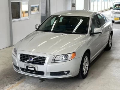 Volvo S80  с аукциона в Японии
